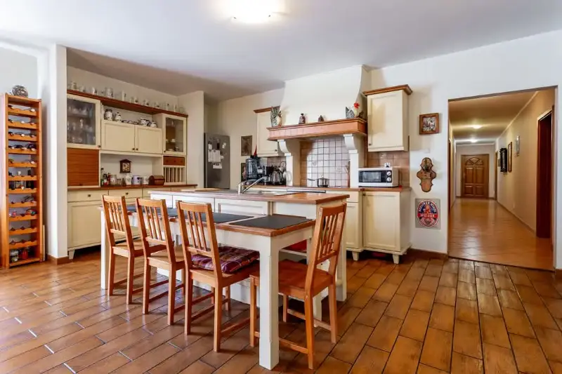 Piękny dom z ogrodem