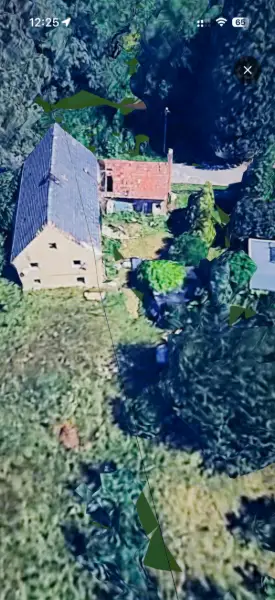 Dom 242 m2 do remontu na działce 817m2 bez dostępu 